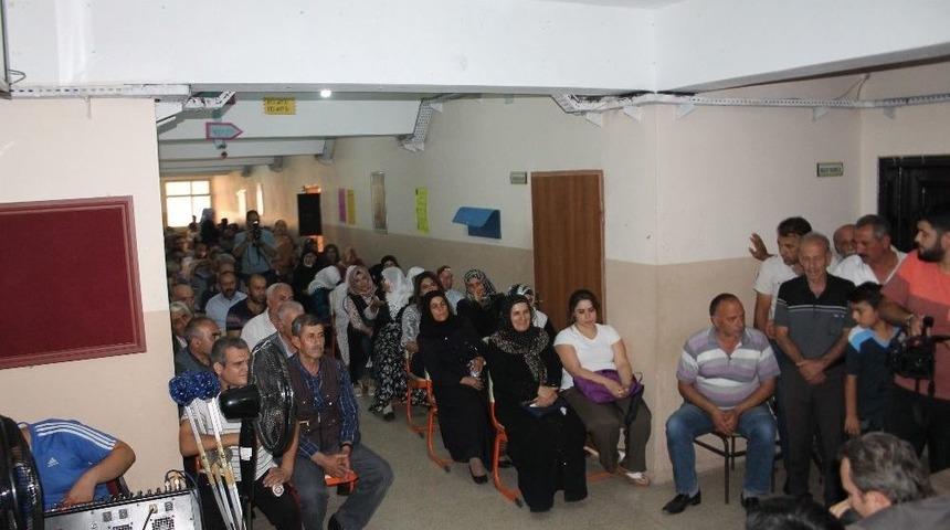 Siirt Belediyesince Halk Toplantısı D&uuml;zenlendi