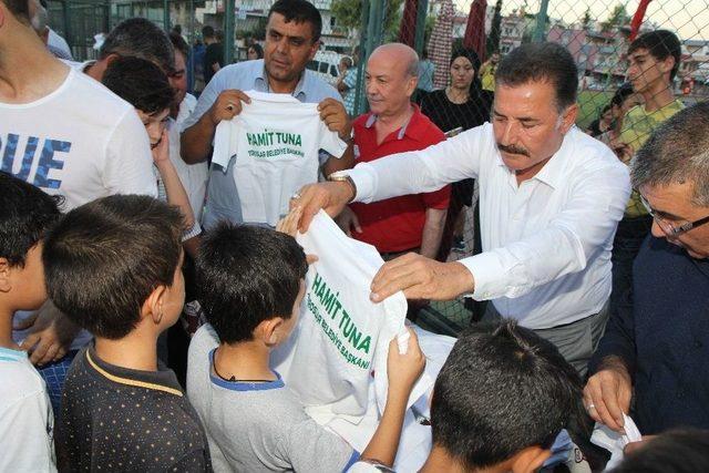 Toroslar’da Tenis Kursu Açıldı