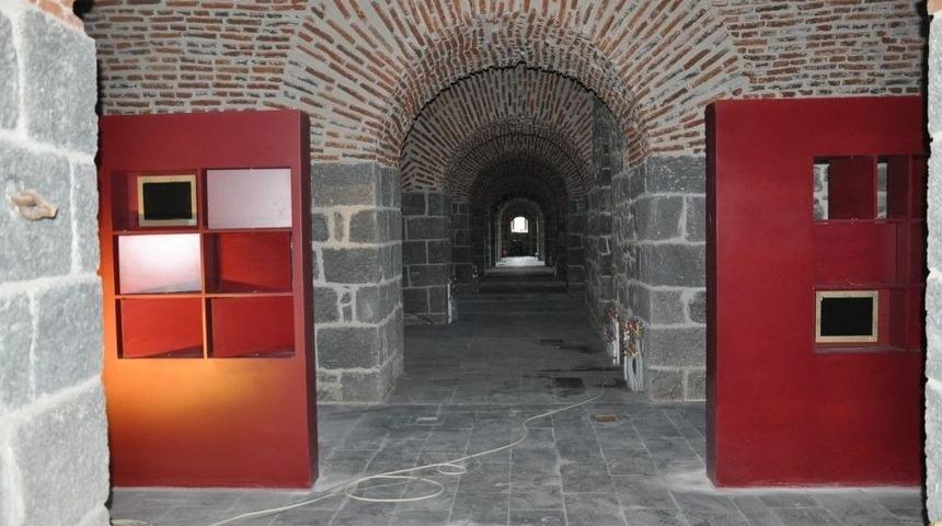 Kanlı Tabya&rsquo;nın Onarımı Devam Ediyor