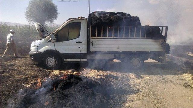 Antalya’da 1 Kamyonet, 70 Balya İle 22 Dönüm Arpa Ve Buğday Tarlası Yandı