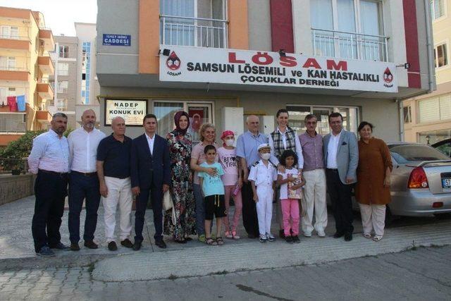 Karaaslan’dan Lösemi Hastalarına Yakın İlgi