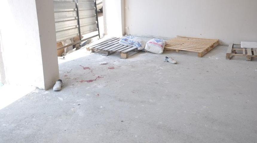 Asma Kattan D&uuml;şen İş&ccedil;i Ağır Yaralandı