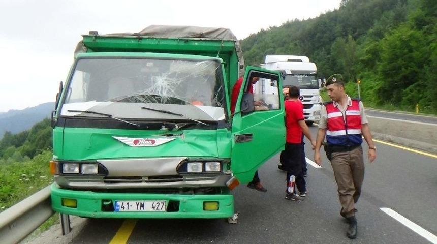 Bolu Dağı&rsquo;nda Kilometrelerce Ara&ccedil; Kuyruğu Oluştu