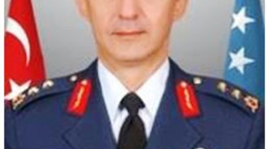 Hava Kuvvetleri Komutanlığına Atanan Orgeneral K&uuml;&ccedil;&uuml;kaky&uuml;z Kimdir?