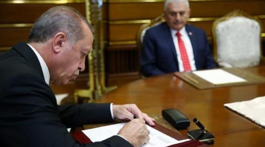 Cumhurbaşkanı Erdoğan, Y&uuml;ksek Askeri Şura Kararlarını Onayladı