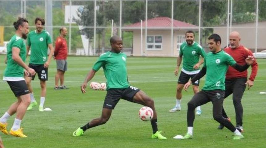 Giresunspor Teknik Direkt&ouml;r&uuml; Diyadin: S&uuml;per Lig'de Olmak Benim I&ccedil;in &Ccedil;ok &Ouml;nemli