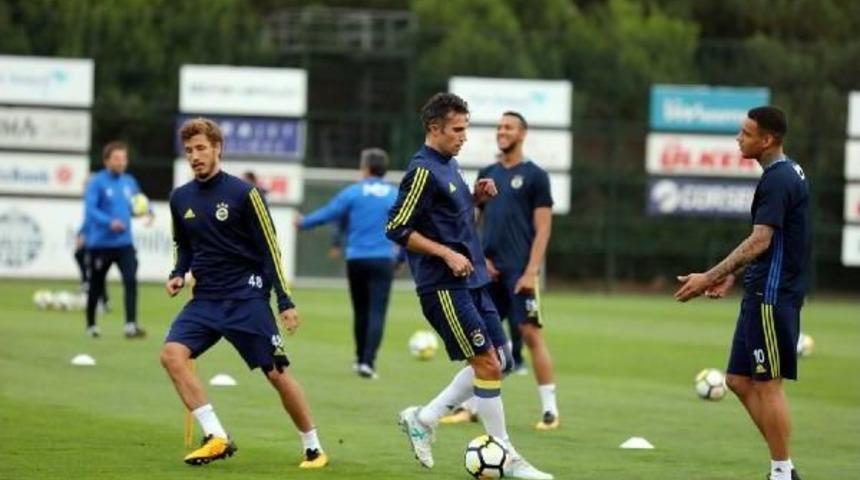 Fenerbah&ccedil;e, Sturm Graz Ma&ccedil;ı Hazırlıklarını Tamamladı