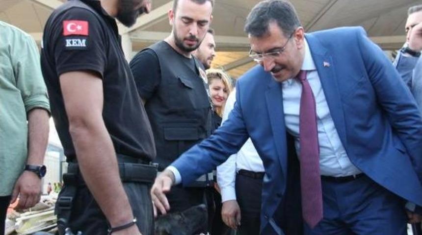 Bakan T&uuml;fenkci: İpsala Sınır Kapısı Modernize Edilecek,(2)