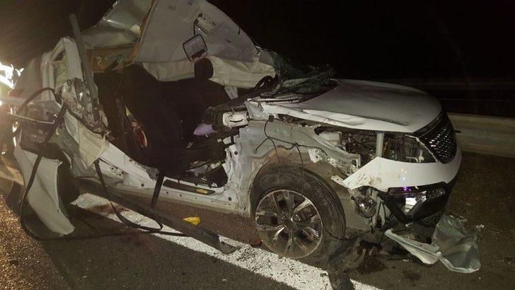 Tem Otoyolunda Kaza 2 Ölü 3 Yaralı G4