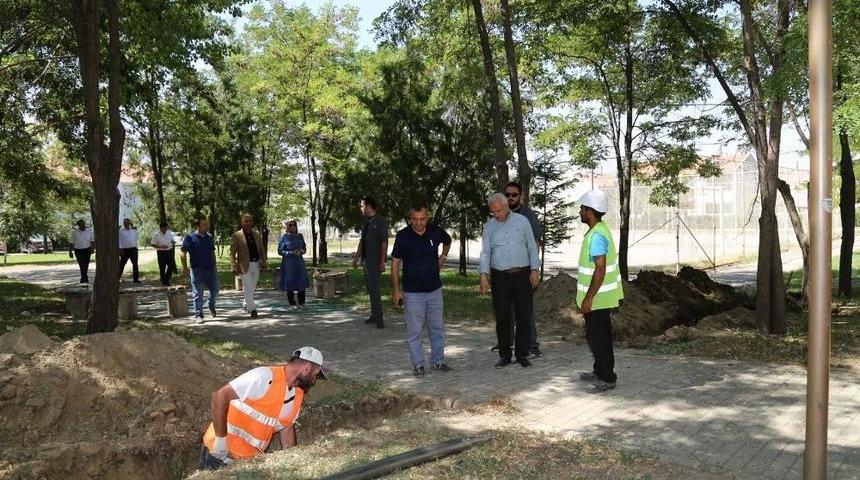 Başsoy: "24 Ayar Erzincan İ&ccedil;in &Ccedil;alışmalarımızı S&uuml;rd&uuml;r&uuml;yoruz"