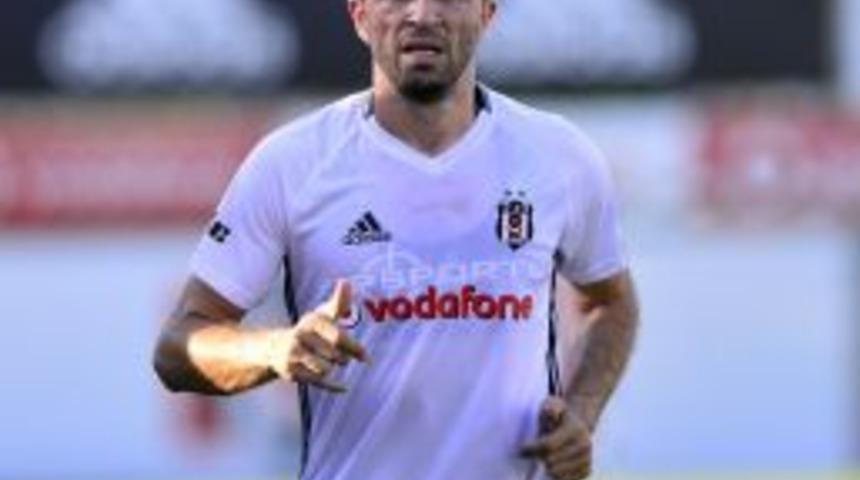 Gökhan Gönül 6 Hafta Yok