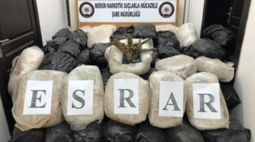 Mersin&rsquo;de Yarım Ton Uyuşturucu Ele Ge&ccedil;irildi