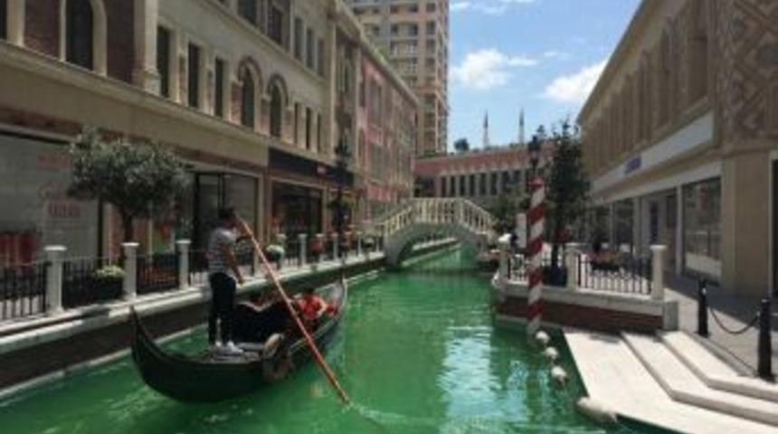 Yabancı Turistler İstanbul&rsquo;Da Venedik&rsquo;I Keşfetti