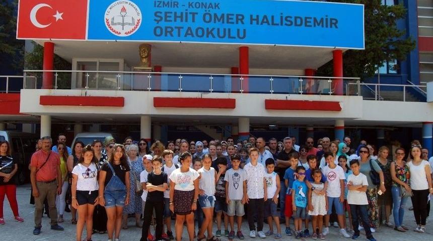 Şehit &Ouml;mer Halisdemir Ortaokulu&rsquo;nun Kapatılmasına Tepki