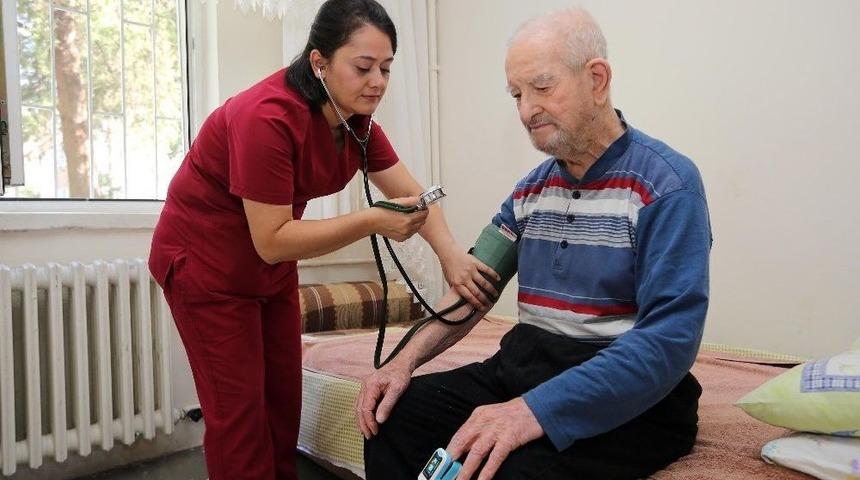 Yenimahalle&rsquo;de Sağlık Hizmeti Ayağınıza Geliyor