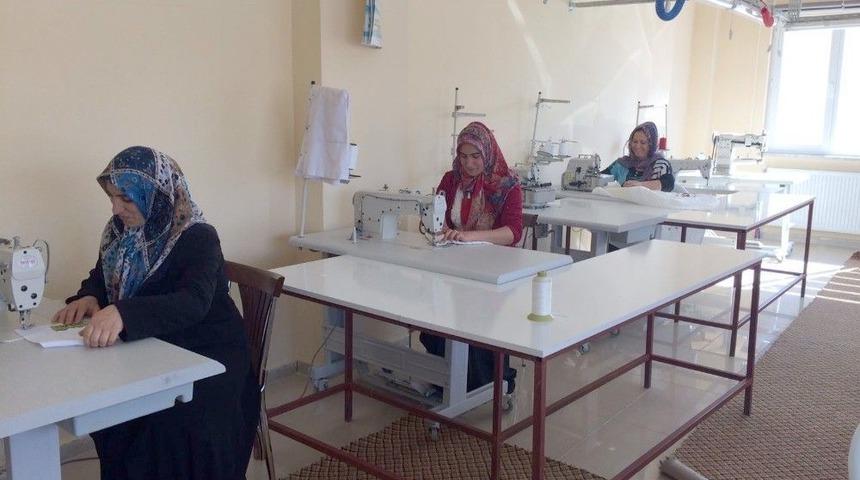 G&uuml;rkadem, Kadınların İkinci Evi Oldu