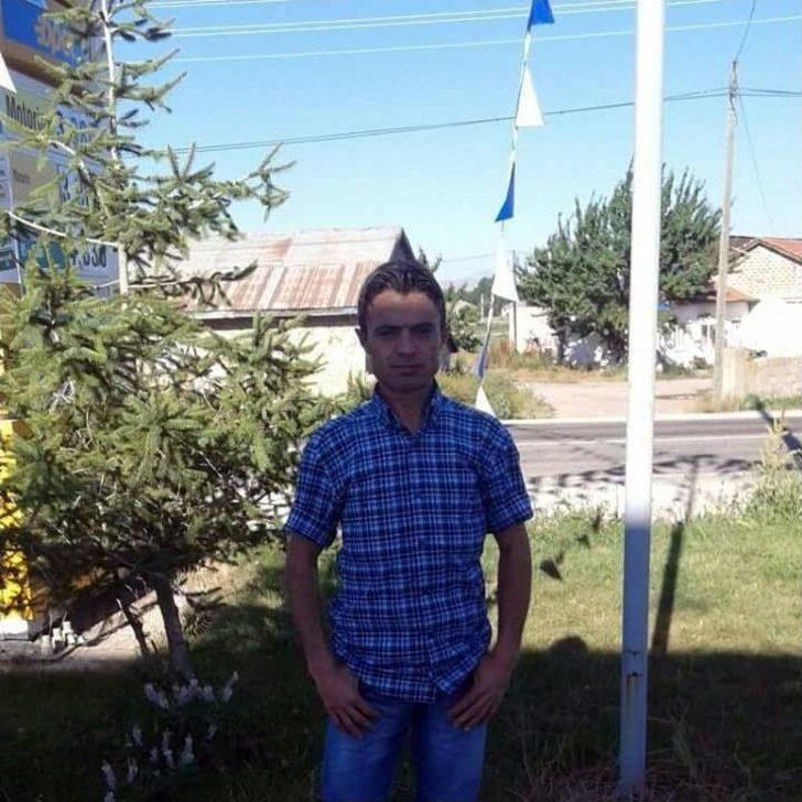 Yeni Evli Çifti Kaza Ayırdı G1