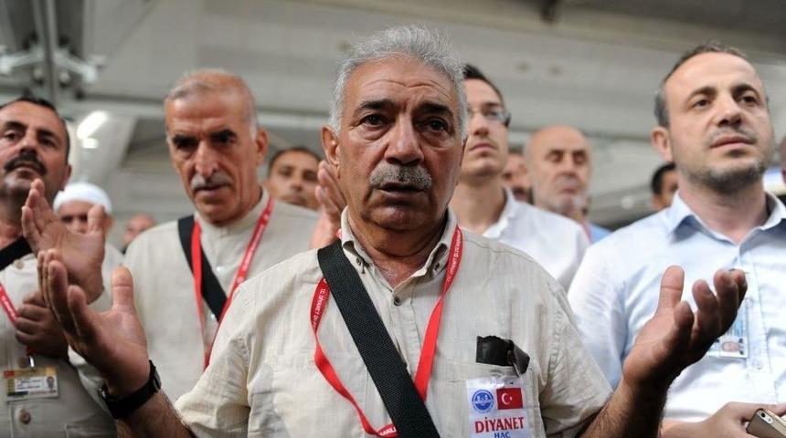 İlk Hacı Kafilesini İstanbul Müftüsü Uğurladı