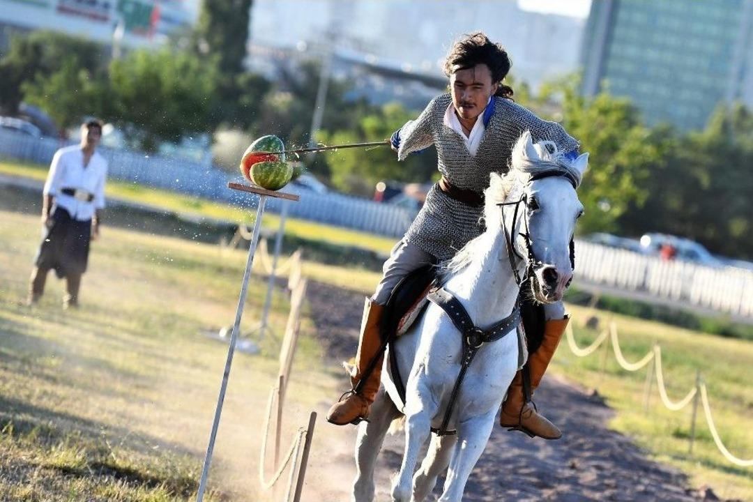 Ankara Festivali&rsquo;nde &lsquo;kayı Obası &Ccedil;adırı&rsquo;nda Tarihe Yolculuk