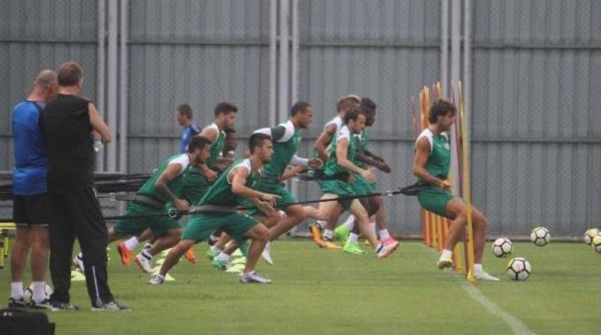 Bursaspor’Da Sercan Antrenmanda Sakatlandı