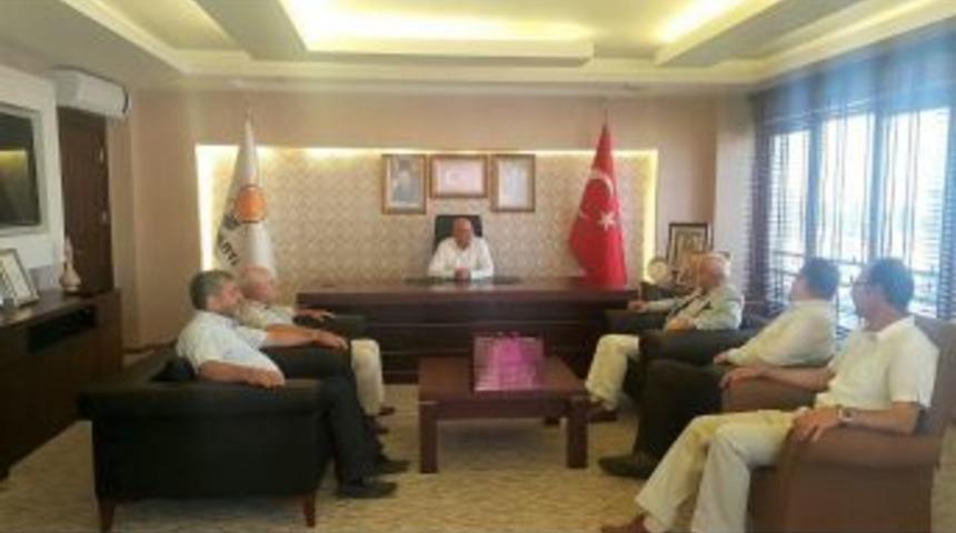 Kayseri Ticaret Odası Heyeti&rsquo;nden Ak Parti&rsquo;ye Ziyaret