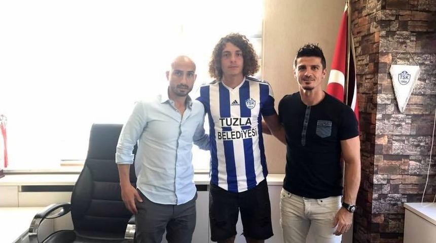 Tuzlaspor&rsquo;a Akhisar&rsquo;dan Gen&ccedil; Santrfor