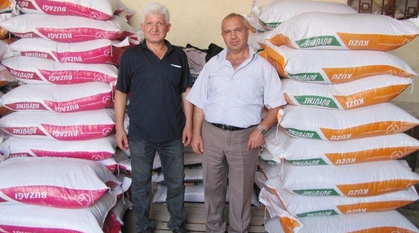 Hisarcık&rsquo;ta Hayvan &Uuml;reticileri, Tkk Yemlerini Tercih Ediyor