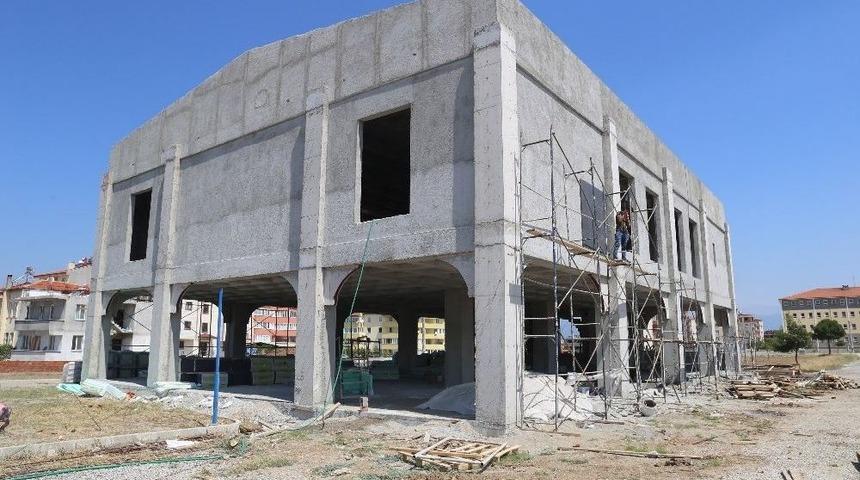 Pazaryeri Ve D&uuml;ğ&uuml;n Salonu Yapımında Sona Geliniyor