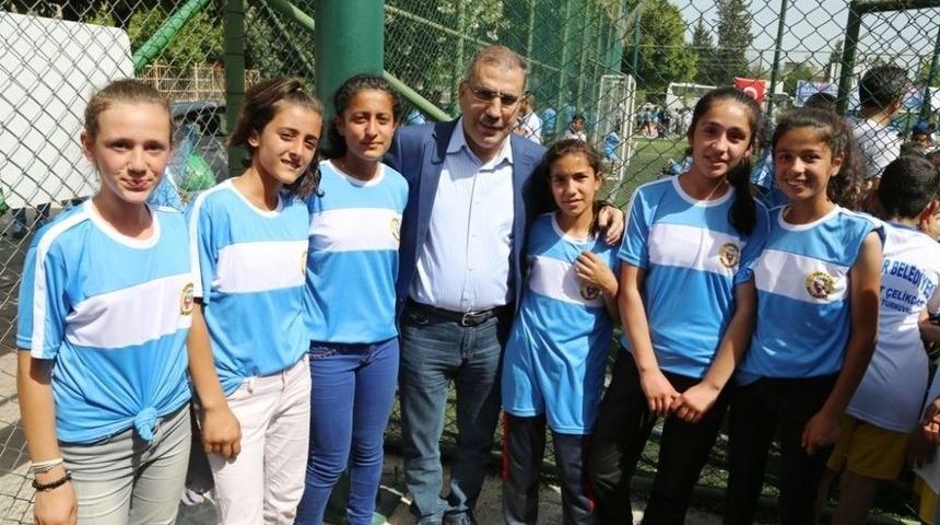 Y&uuml;reğir&rsquo;e 8 Yılda 15 Spor Tesisi