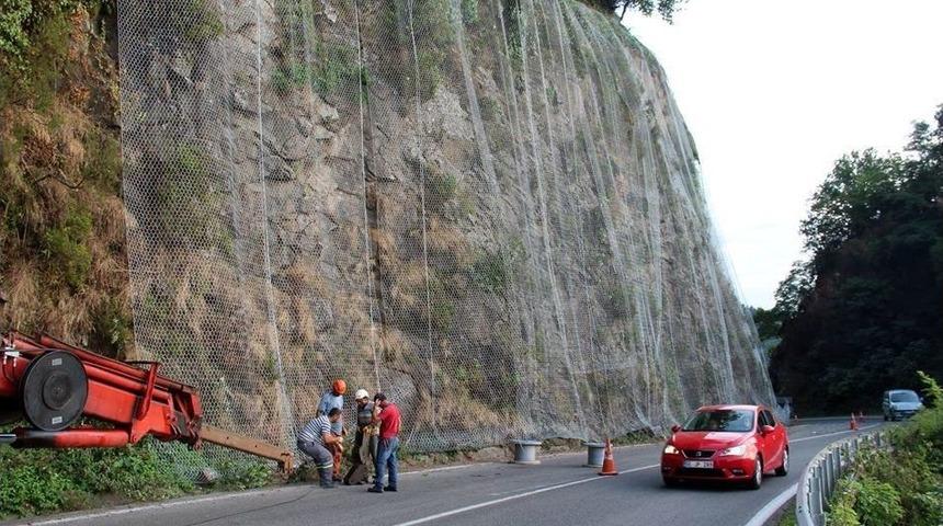 Taş D&uuml;şmesine Karşı Tel &Ouml;rg&uuml;