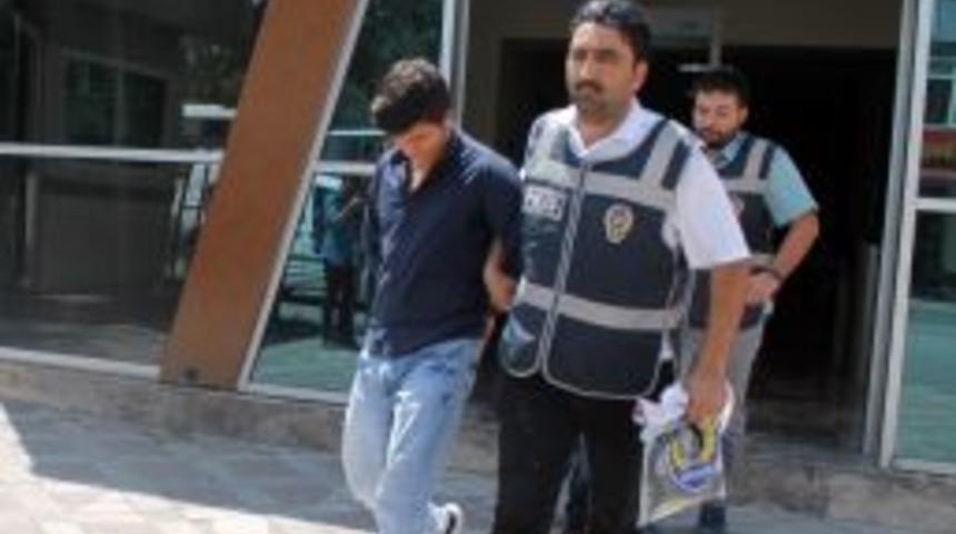 Polise &Ccedil;alıntı Motosiklet Satmaya Kalkınca Yakalandılar