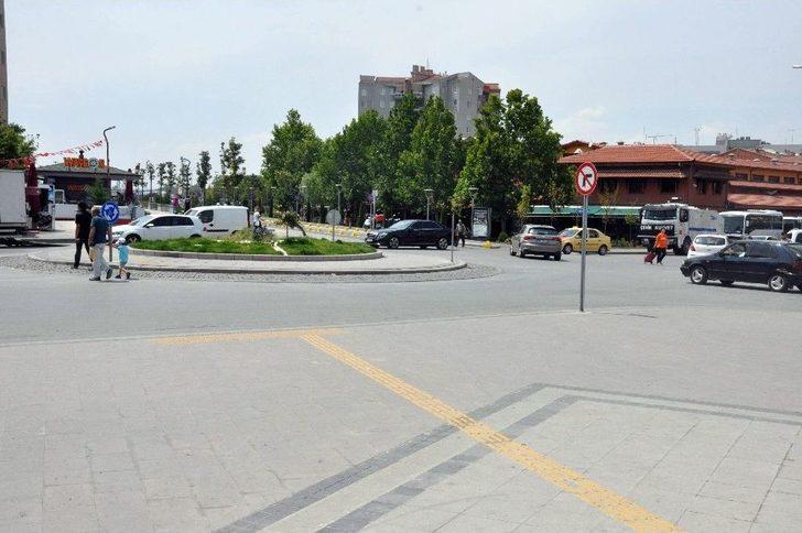 Büyükerşen’e Saldıran Şahsın İş Yerleri Kapandı G1