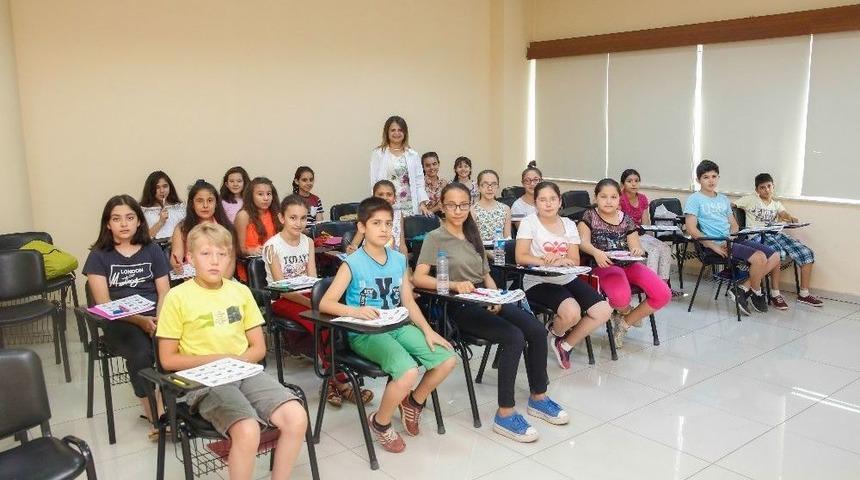 Şehitkamil’den Öğrencilere İngilizce Kursu