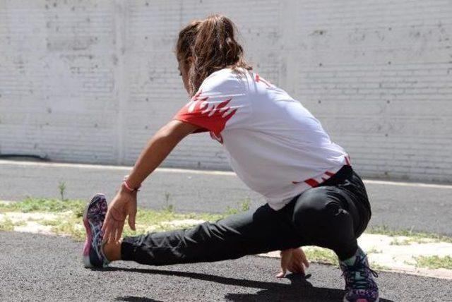 Atletizmde Dünya Ikincisi Olan Meryem, Diyarbakır'ın Gururu