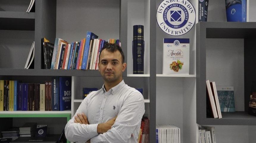 Diş Temizleme Sistemi İle Yurt Dışında &Ouml;d&uuml;lleri Topladı!