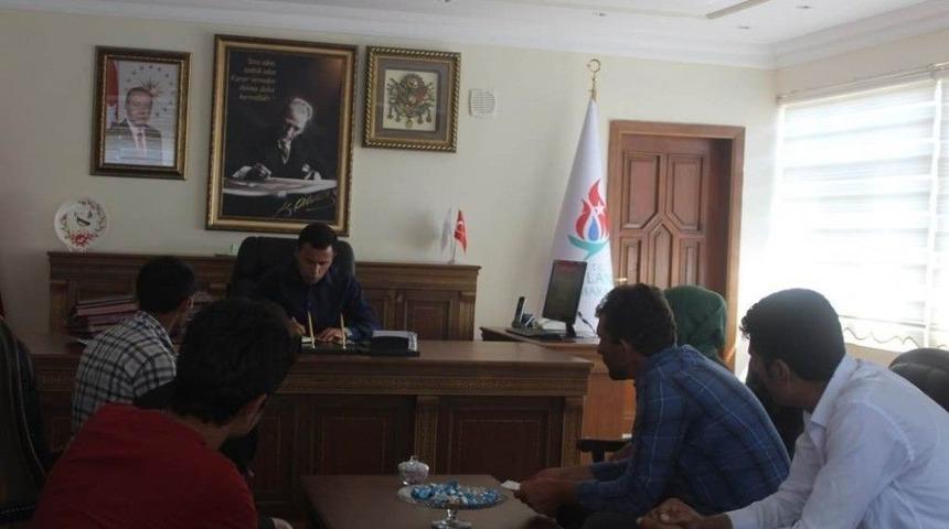 Kaymakam Uzan&rsquo;dan &rsquo;halk G&uuml;n&uuml;&rsquo; Toplantısı