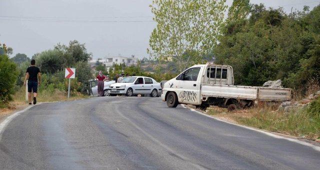 Karayoluna Sızan Motorin Kazalara Sebep Oldu