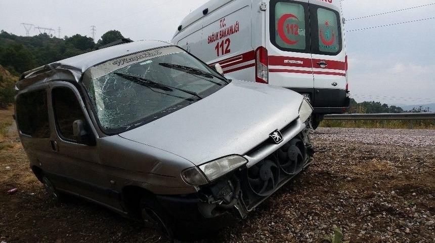 Simav&rsquo;da Trafik Kazası: 2 Yaralı