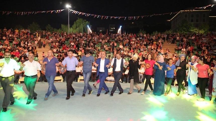 Darıca&rsquo;da Sahne Malatyalıların