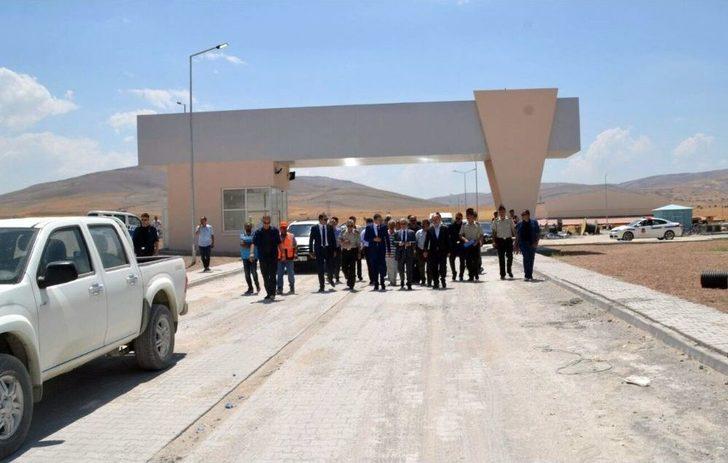 Vali Kamçı Bünyan Cezaevi’nde İncelemelerde Bulundu G3