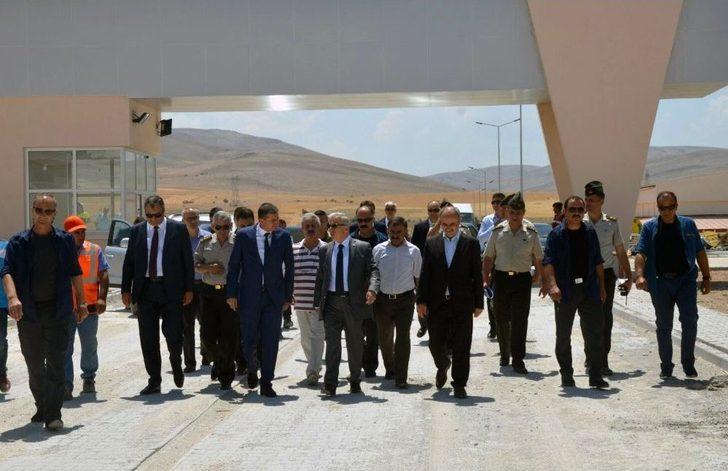 Vali Kamçı Bünyan Cezaevi’nde İncelemelerde Bulundu G5