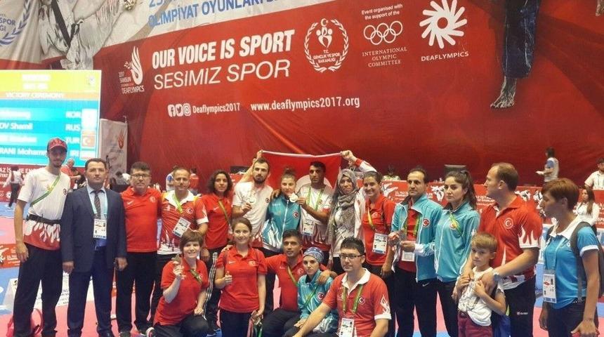 İşitme Engelliler Tekvando Mhk Başkanı Sarıkaya Malatya&rsquo;da