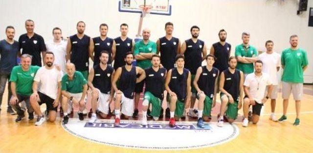 Bursaspor Basketbol Yeni Sezonun Startını Verdi