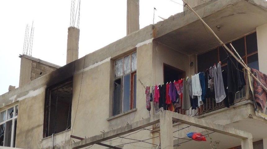 Anneleri Alışverişe Gitti, &Ccedil;ıkan Yangınında 2 &Ccedil;ocuk Hayatını Kaybetti