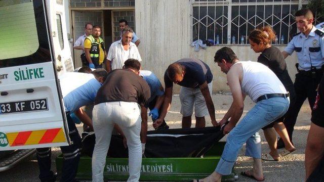 Anneleri Alışverişe Gitti, Çıkan Yangınında 2 Çocuk Hayatını Kaybetti