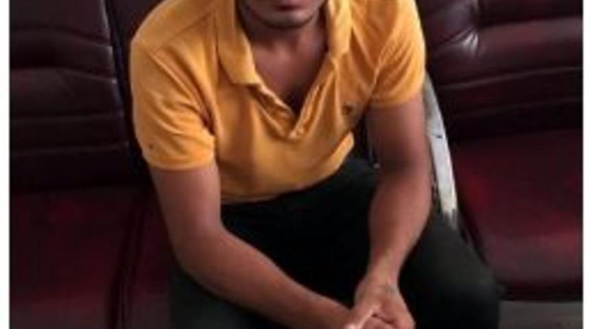 Gen&ccedil; Kızı '&ccedil;ıplak Fotoğraflarını Montajlamışlar' Diyerek Dolandırdı