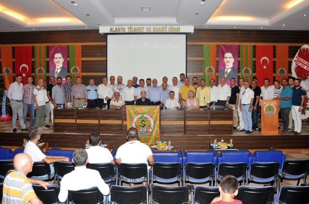 Alanyaspor&rsquo;da Genel Kurulu Yapıldı