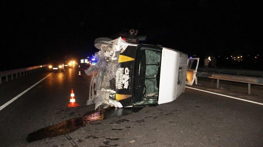 Şanlıurfa&rsquo;da Trafik Kazası: 18 Yaralı