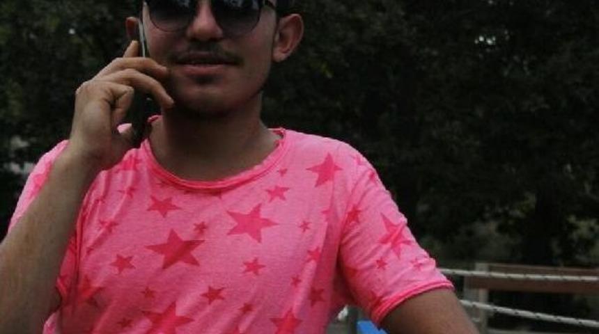 19 Yaşındaki Gen&ccedil; Kayboldu