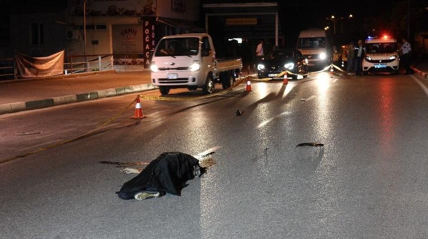 Bursa&rsquo;da Otomobil Yayaya &Ccedil;arptı: 1 &Ouml;l&uuml;